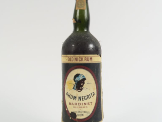 Vente aux enchères 1 VIEILLE BOUTEILLE (1 L) RHUM NEGRITA 'OLD NICK RUM' - BS/EA