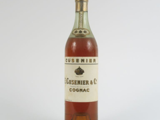 Vente aux enchères 1 VIEILLE BOUTEILLE COGNAC CUSENIER - NIVEAU BAS