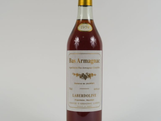 Vente aux enchères 1 BOUTEILLE BAS ARMAGNAC LABERDOLIVE 'DOMAINE DE JAURREY' 46° - 1979