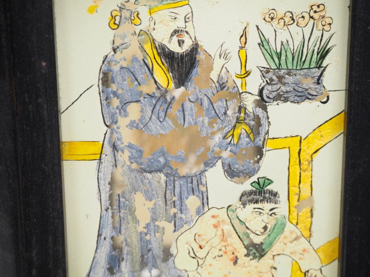 Chine XXe siècle,  Lanterne de forme hexagonale, en bois noirci, à déc