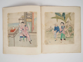 Vente aux enchères Chine, début Xxe siècle, Album comprenant dix gouaches sur soie, repré