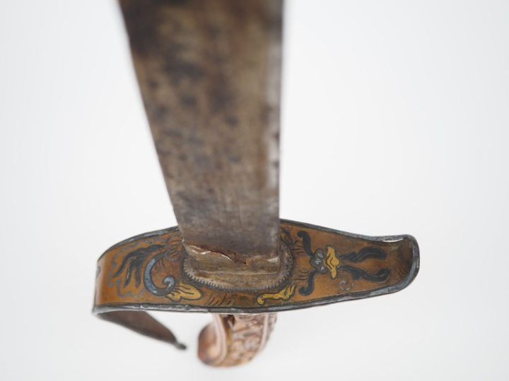 Indochine, fin XIXe siècle,  Sabre d'apparat, le fourreau en bois de p