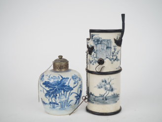 Vente aux enchères Vietnam, XIXe et XXe siècle, Pot couvert en porcelaine blanche à décor