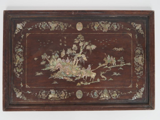 Vente aux enchères Indochine, vers 1920, travail de Nam Dinh  Deux grands plateaux, de fo