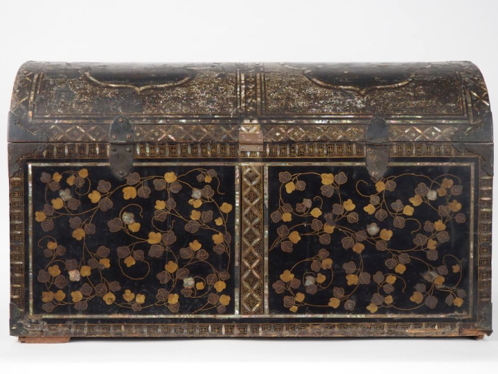 Japon, début de la période Edo, XVIe siècle,  Important coffret de voy