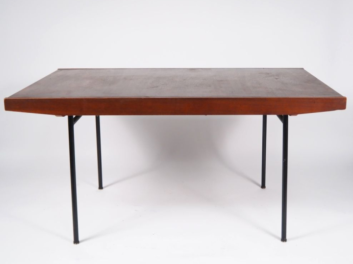 Alain RICHARD Pour Meubles TV. Table à allonges intégrée moderniste en