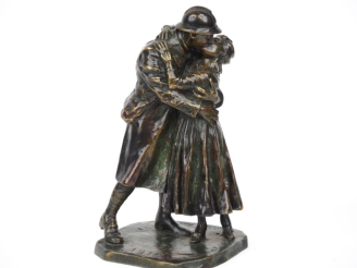 Vente aux enchères Maurice GUIRAUD-RIVIERE.  "Le baiser du poilu,le 1er avril 1917" Sculp