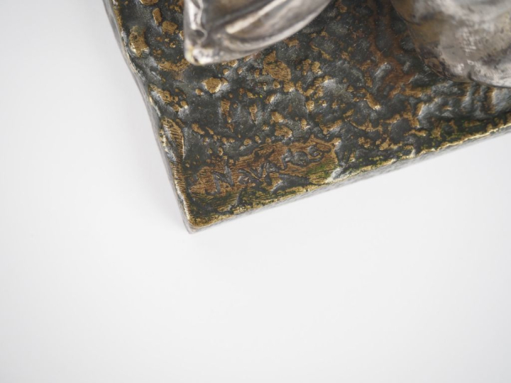 Henri Edouard NAVARRE. "les canards"  Sujet en bronze à patine argenté