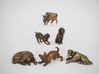 Vente aux enchères Ecole française fin XIXème début XXème.  6 petits sujets animaliers en