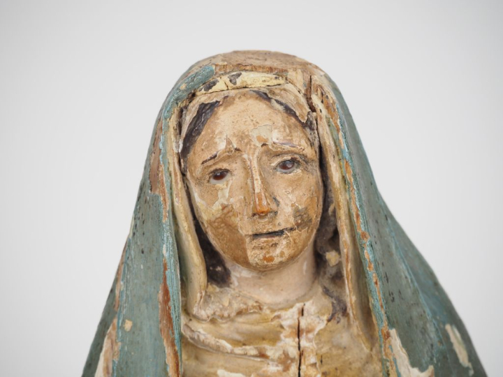 Sculpture fin XVIIIème début XIXème en bois polychrome "Sainte Femme a