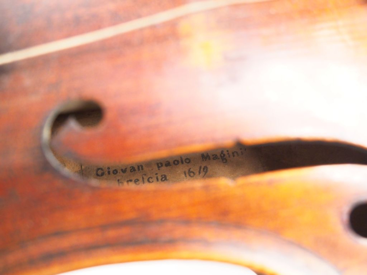 Alto 	Allemand dans le style de Maggini  	38,3  Expert : Atelier Dalle