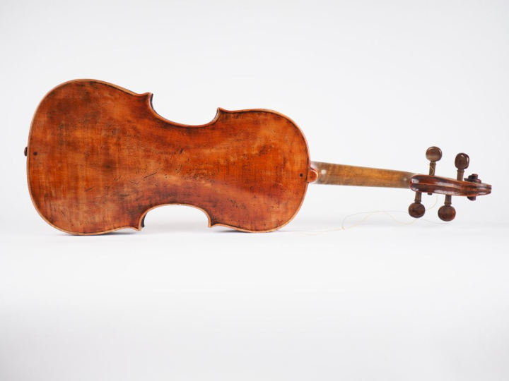 Violon	 allemand fait vers 1900	 4/4 	(bon état) Expert : Atelier Dall