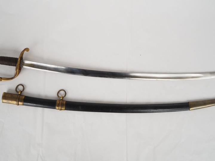 Sabre d’officier d’infanterie modèle 1821.  Poignée recouverte de chag