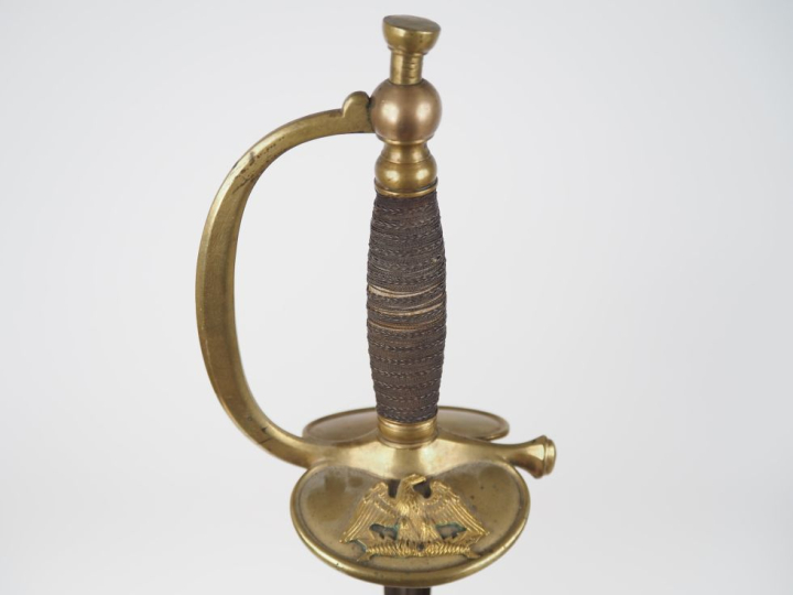 Épée de sous-officier Second Empire.  Fusée filigranée de cuivre argen