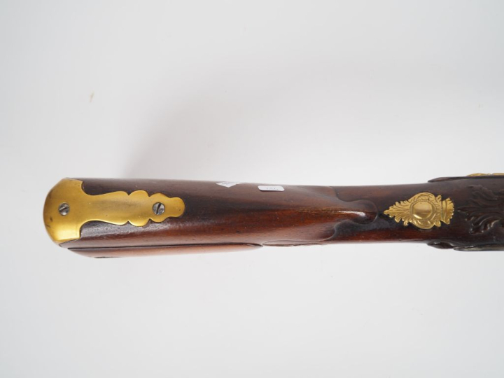 Tromblon de chasse à silex.  Canon rond, tromblonné à la bouche, à pan