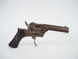 Vente aux enchères Revolver type Smith   Wesson n°1, sept coups, calibre 22 annulaire.  C