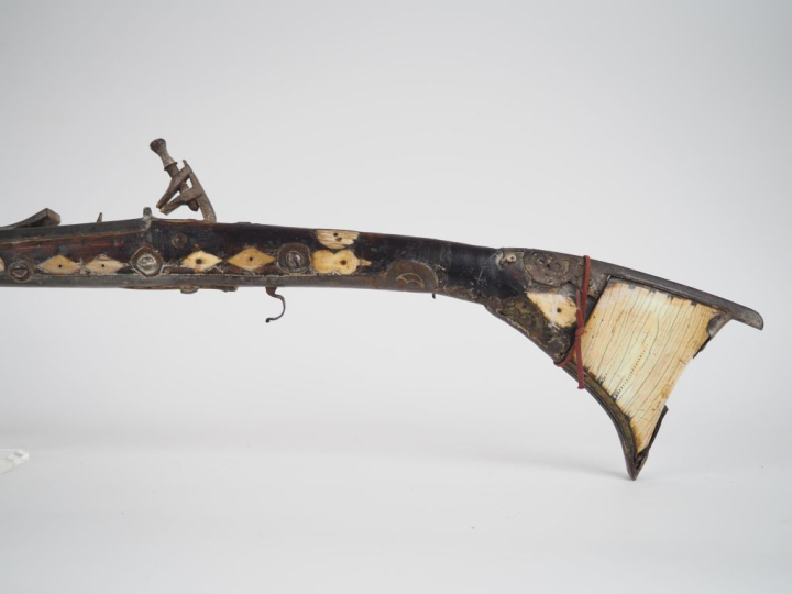 Fusil à silex d’Afrique du Nord dit « Moukalah »  Canon rond, à pans a