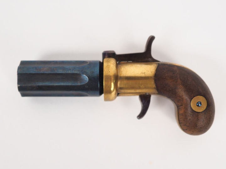 Revolver poivrière Pepperbox, à broche.  Bloc de six canons, bleuis. C