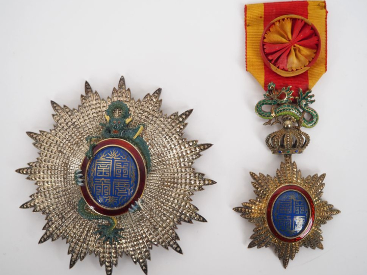 ANNAM  ORDRE DU DRAGON D’ANNAM Ensemble de grand officier comprenant :