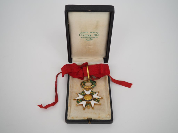 FRANCE  ORDRE DE LA LEGION D’HONNEUR  Etoile de commandeur d’époque II
