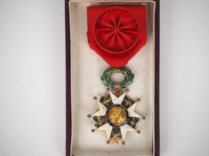 FRANCE  ORDRE DE LA LEGION D’HONNEUR  Etoile d’officier d’époque IIIe 