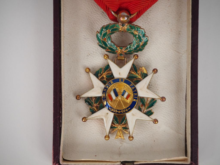 FRANCE  ORDRE DE LA LEGION D’HONNEUR  Etoile d’officier d’époque IIIe 