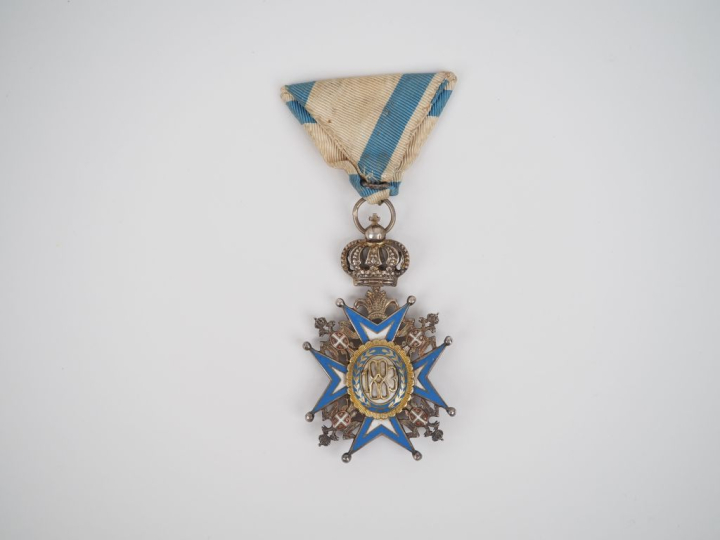 SERBIE  ORDRE DE SAINT SAVA Croix de chevalier.  En argent, vermeil et