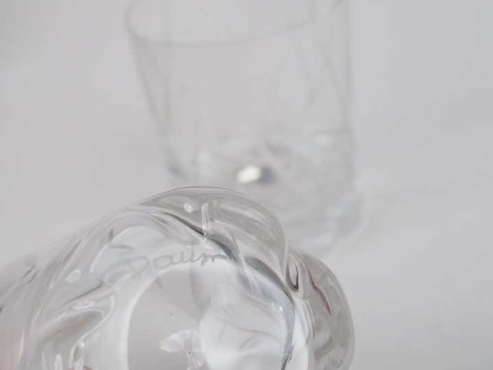 DAUM France. Suite de 8 verres à porto dans leur coffret. Signés.