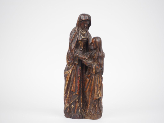 Vente aux enchères Sainte Anne enseignante en noyer sculpté avec restes de dorures et de 