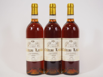 Vente aux enchères 3 BOUTEILLES CHÂTEAU LAVILLE SAUTERNES - 1990