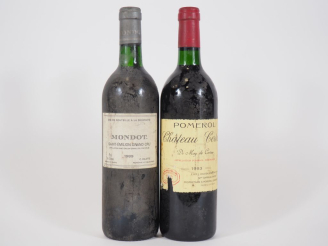 Vente aux enchères 2 BOUTEILLES : 1 MONDOT GC ST EMILION 1989 BG/BS - 1 CHÂTEAU CERTAN PO