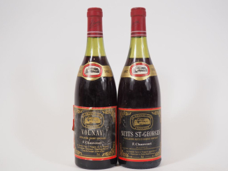 Vente aux enchères 2 BOUTEILLES F. CHAUVENET de 1982 : 1 VOLNAY 3,5 CM/EA - 1 NUITS ST GE