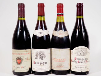 Vente aux enchères 4 BOUTEILLES : 1 CHASSAGNE MONTRACHET CHARLES MUSY NM/CONTRE ETIQUETTE