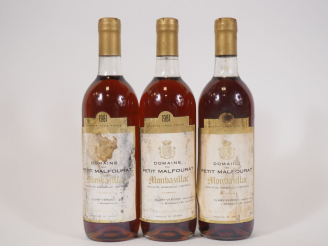 Vente aux enchères 3 BOUTEILLES DOMAINE DU PETIT MALFOURAT MONBAZILLAC 1981 BG/ET