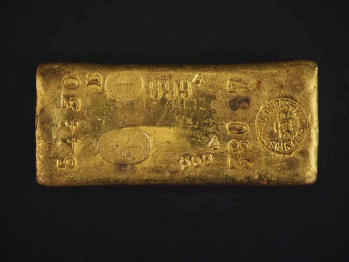 Lingot d'or. Numéro 544 30. Poids. 1003 g. Fondu par les Fils de Paul 