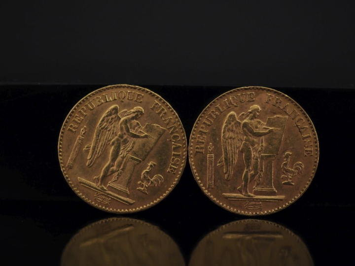 Deux pièces de 20 Francs or, 1896-A et 1897-A. FRAIS ACHETEURS 10% HT.