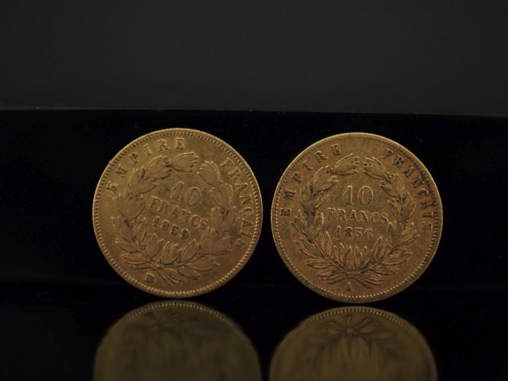 Deux pièces de 10 Francs or 1856-A et 1858-BB. FRAIS ACHETEURS 10% HT.