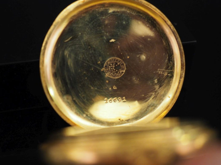 ZENITH Montre de gousset en or jaune 750.  Cadran à chiffres arabes po