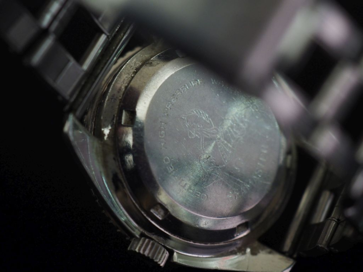 OMEGA Seamaster 300 Montre bracelet de plongée en acier Boîtier rond, 