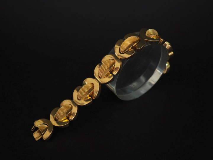 Bracelet tank de style 1940 en or jaune 750, composé de maillons ovale