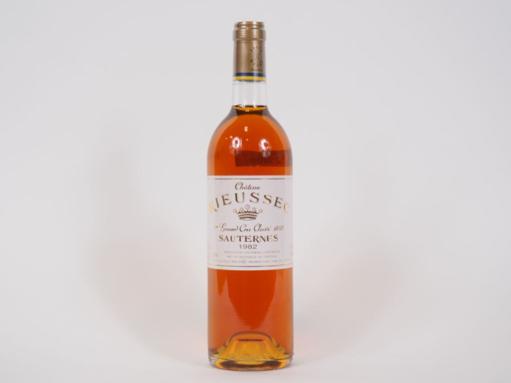1 BOUTEILLE CHÂTEAU RIEUSSEC 1er CC SAUTERNES - 1982
