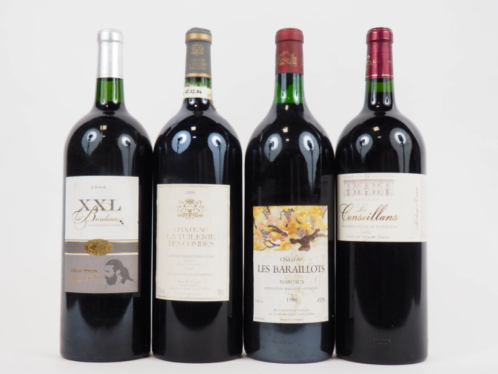4 MAGNUMS : 1 CHÂTEAU LES BARAILLOTS MARGAUX 1988/1 CHÂTEAU LA TUILERI