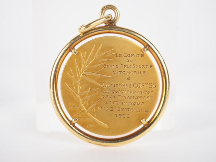 E. FRAISSE.  Médaille en or gravée "Le Comité du grand prix sportif au