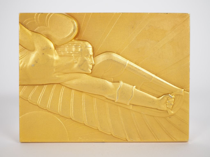 M. DELANNOY. Médaille trois ors. Ministère de l'air à D. Costes 2-3 se