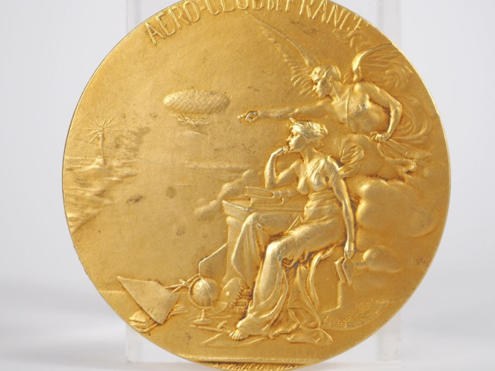 R. MARCUS.  Médaille en or "Aéro Club de France à Dieudonné Costes pou