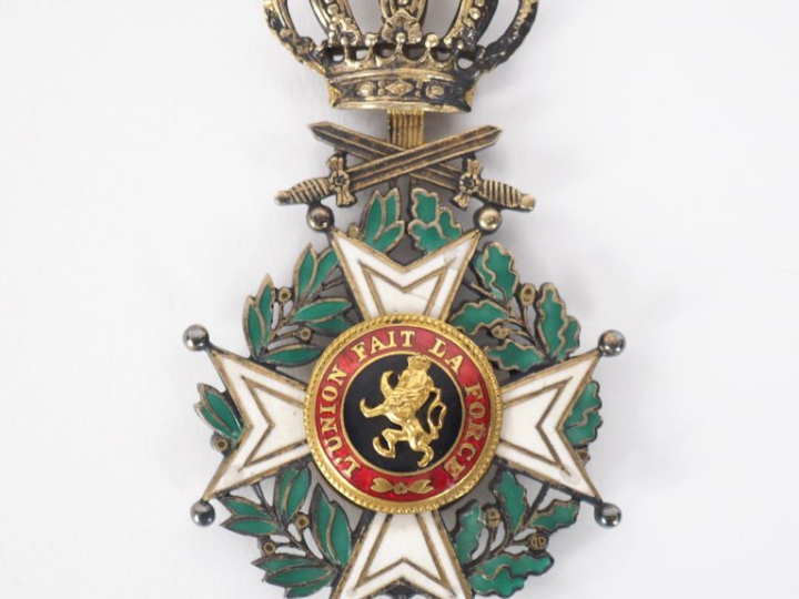 BELGIQUE  ORDRE DE LEOPOLD (1832) Croix d’officier à titre militaire r