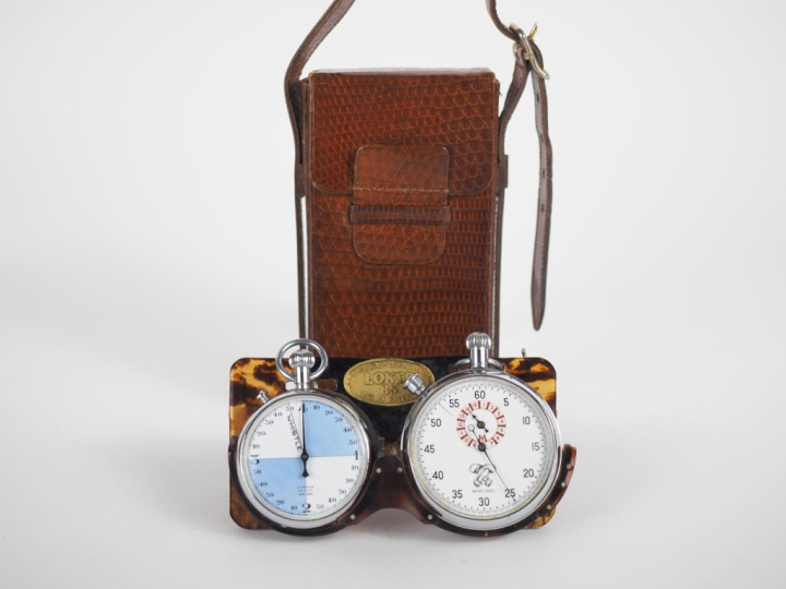 LOKER 85, Opticien Professionnel Rue La Fayette, paire de compteurs en