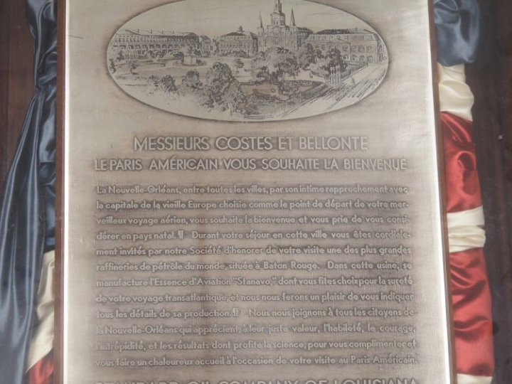 « MESSIEURS COSTES ET BELLONTE, LE PARIS AMERICAIN VOUS SOUHAITE LA BI