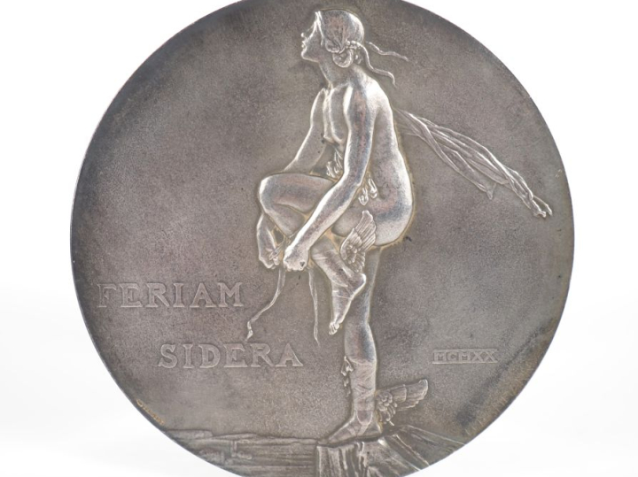 M. DAMMANN.  Médaille en argent, légendé FERIAM SIDERA sur la face et 