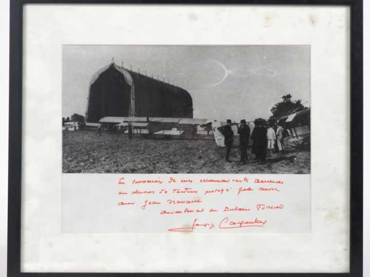 Photographie noir et blanc du boxeur aviateur Georges CARPENTIER.  Déd